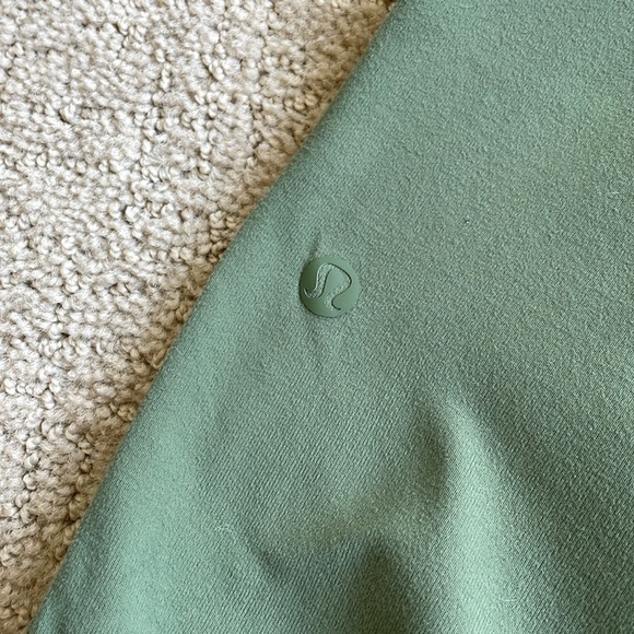 Lululemon High-Rise Jogger Crop - Picture 10 of 12